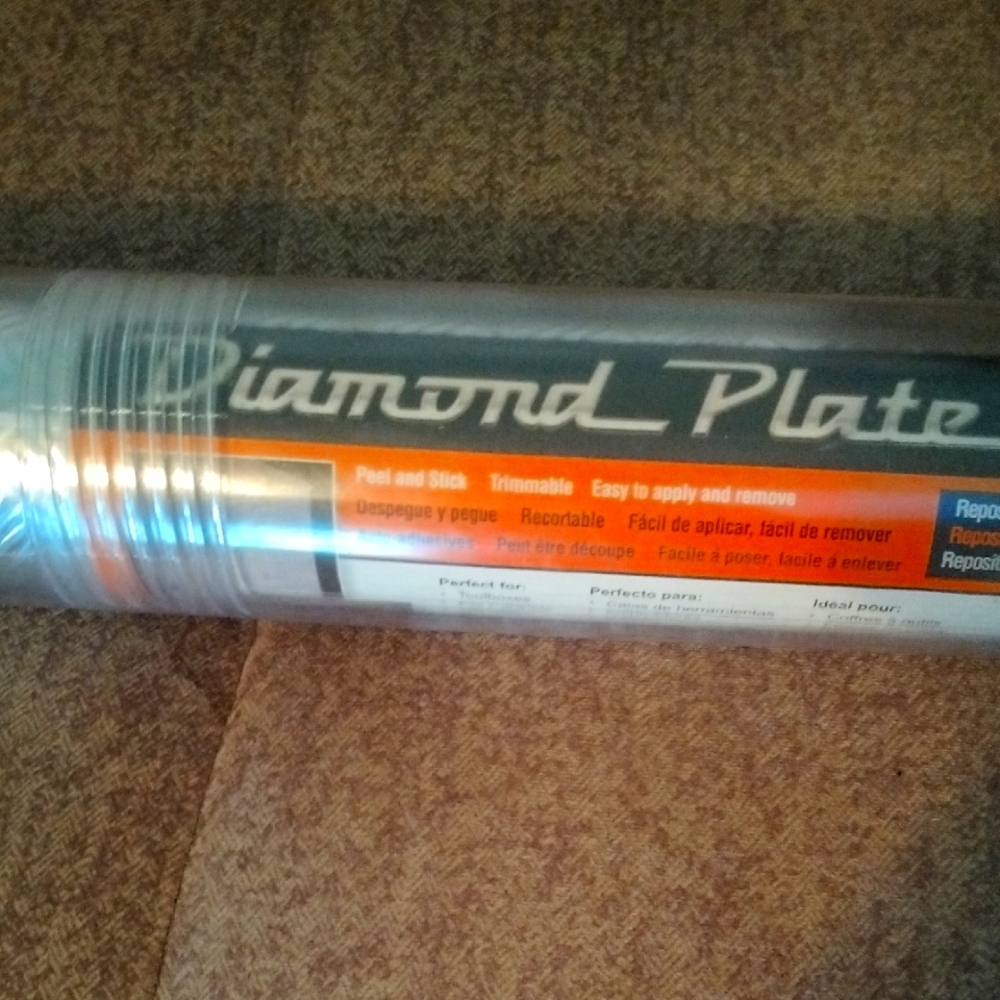 Diamond Plate Peel and Stick Roll